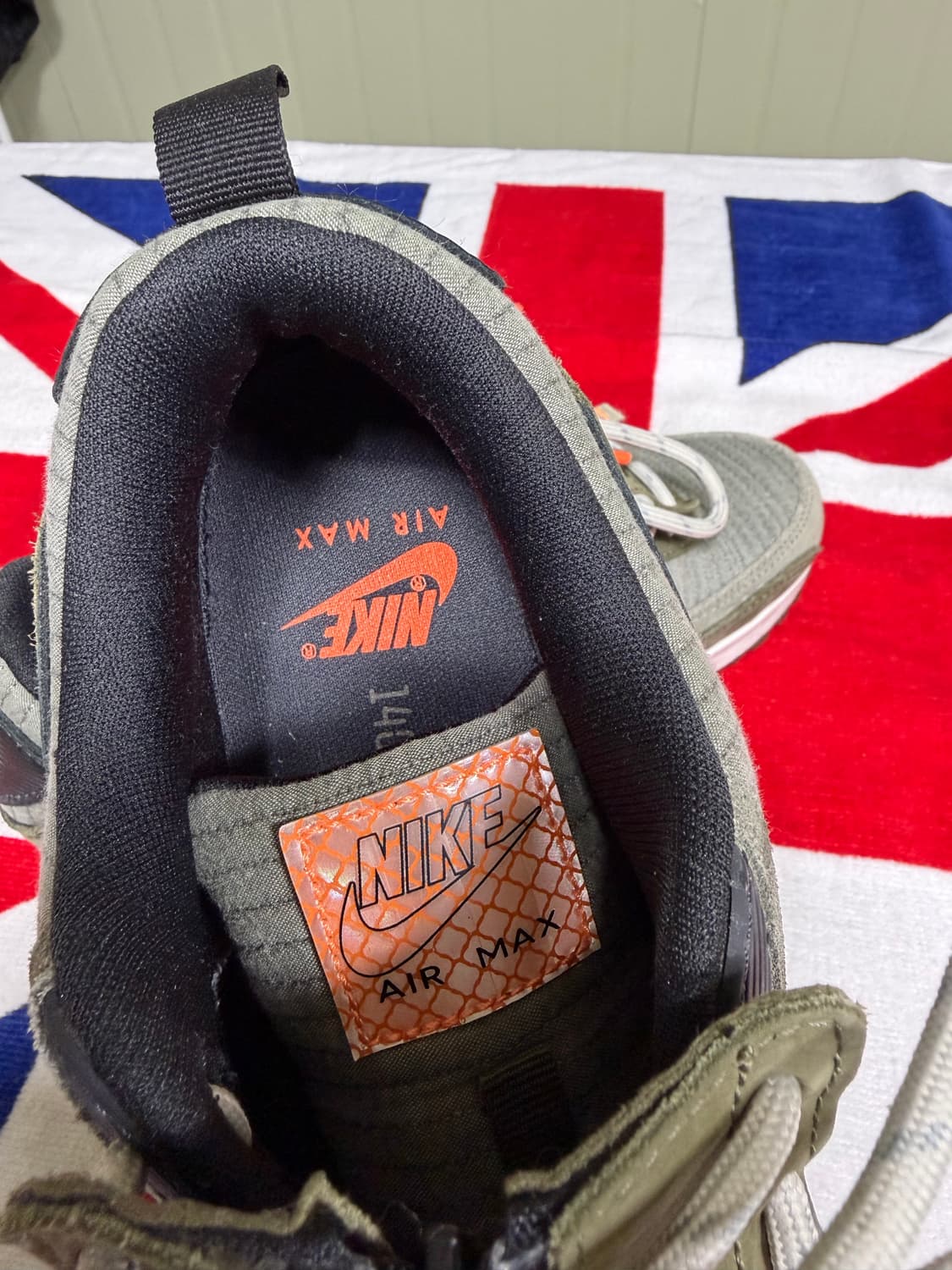 [255]나이키 에어맥스 90 SE 서플러스 상품이미지6