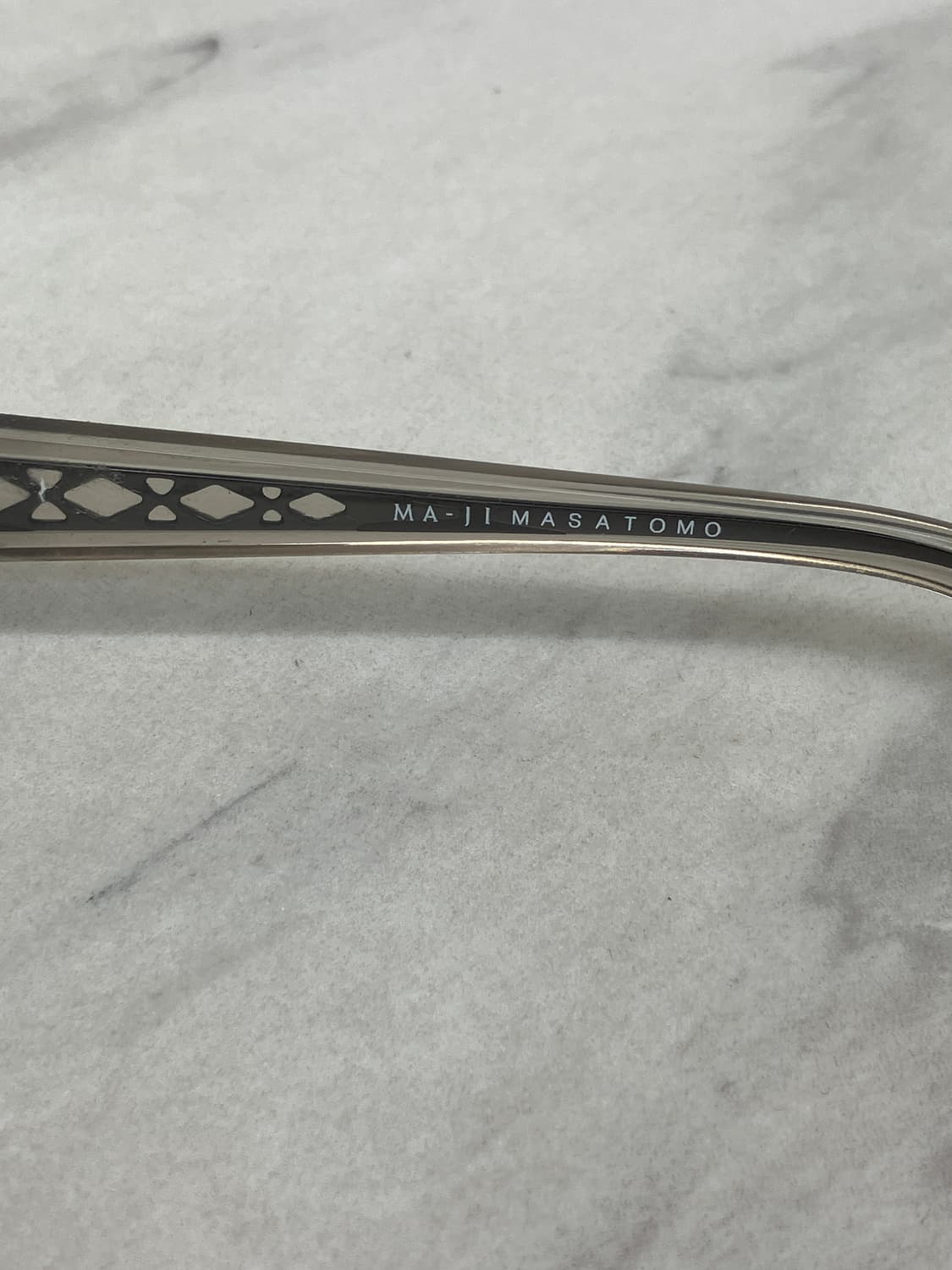 마지 마사토모 MAJI Masatomo 딥실버 스퀘어 와이어 메탈테 안경 상품이미지9