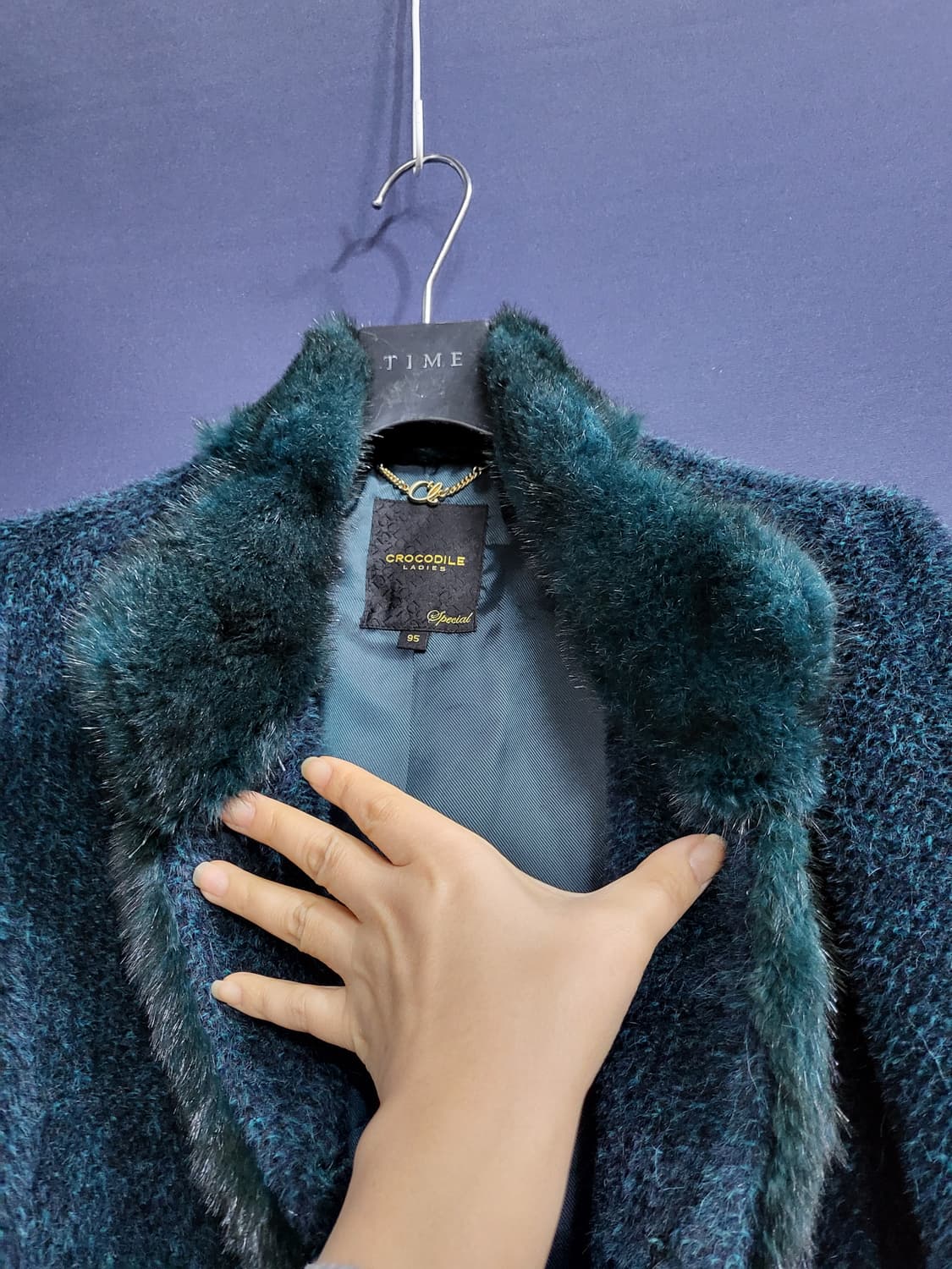 크로커다일 수리알파카 머스카렛 트리밍 자켓 상품이미지3