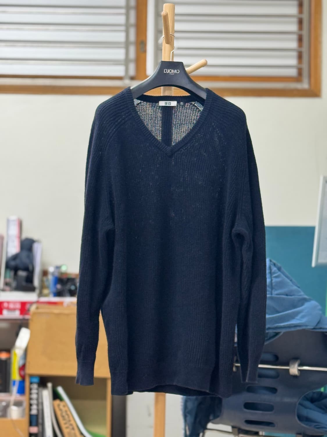 유니클로 U V넥 스웨터 XXL 상품이미지1