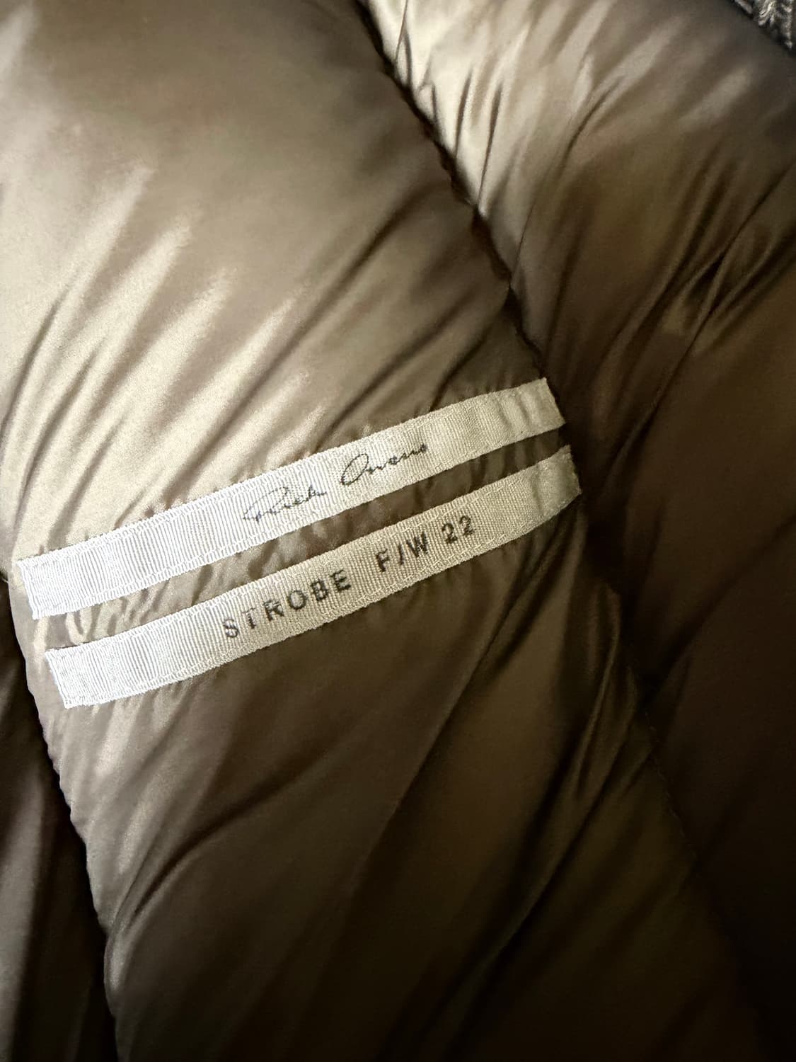 [짐정리특가]릭오웬스 22fw 김프패딩 42사이즈 상품이미지6