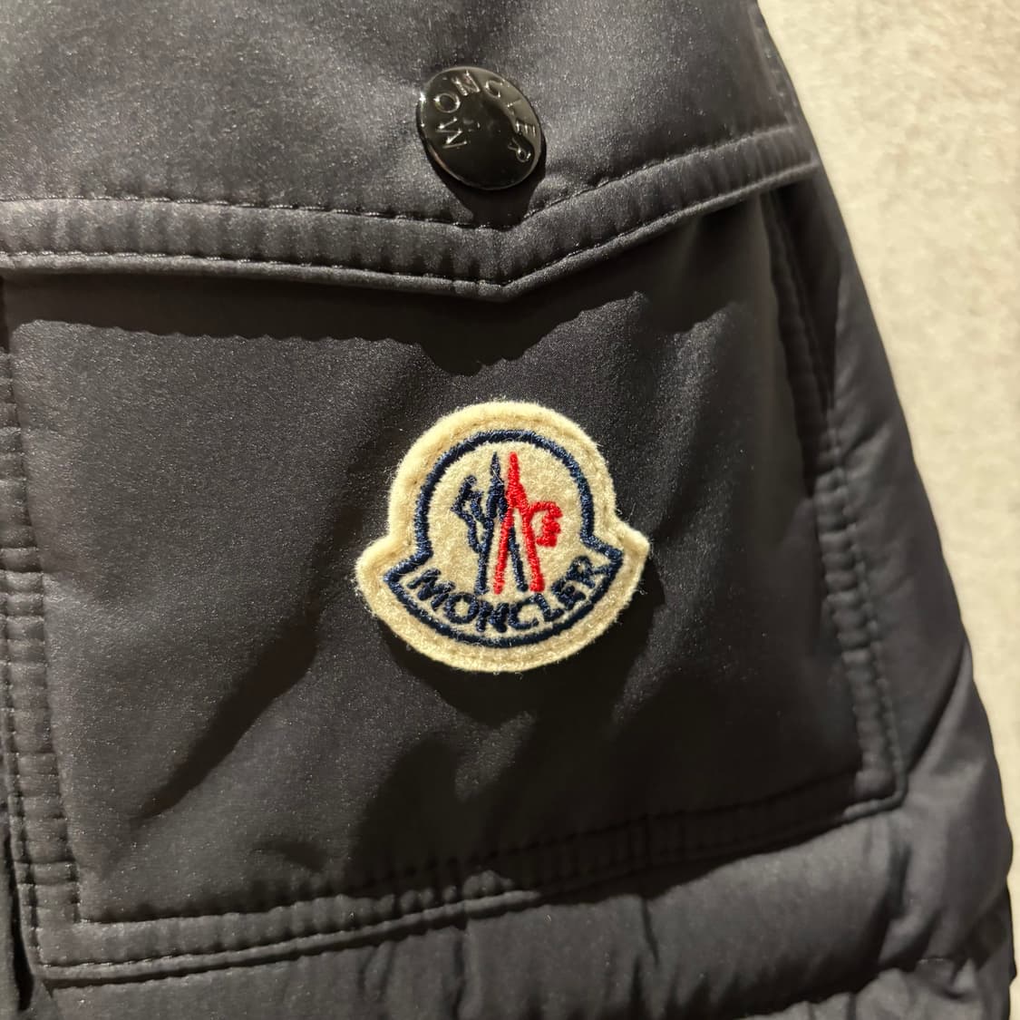 몽클레어 베제르 숏패딩 상품이미지2