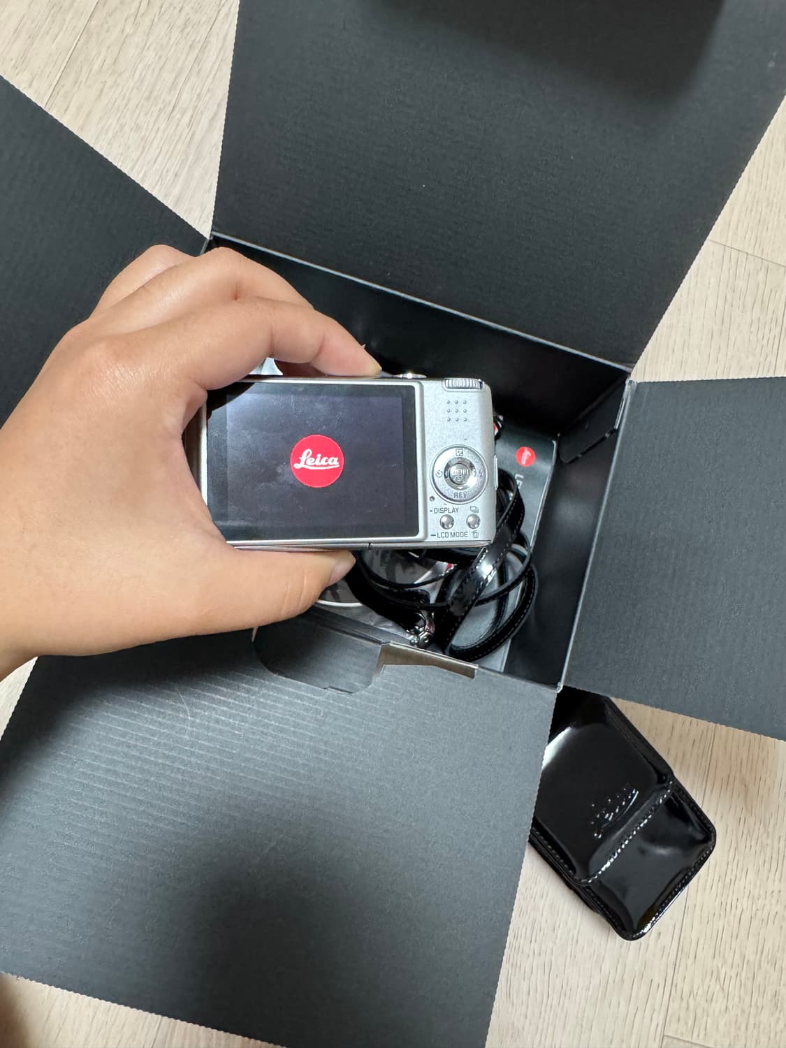 최상급 라이카 C-LUX1 실버 (박스제품) 디지털 카메라 판매(급처) 상품이미지7