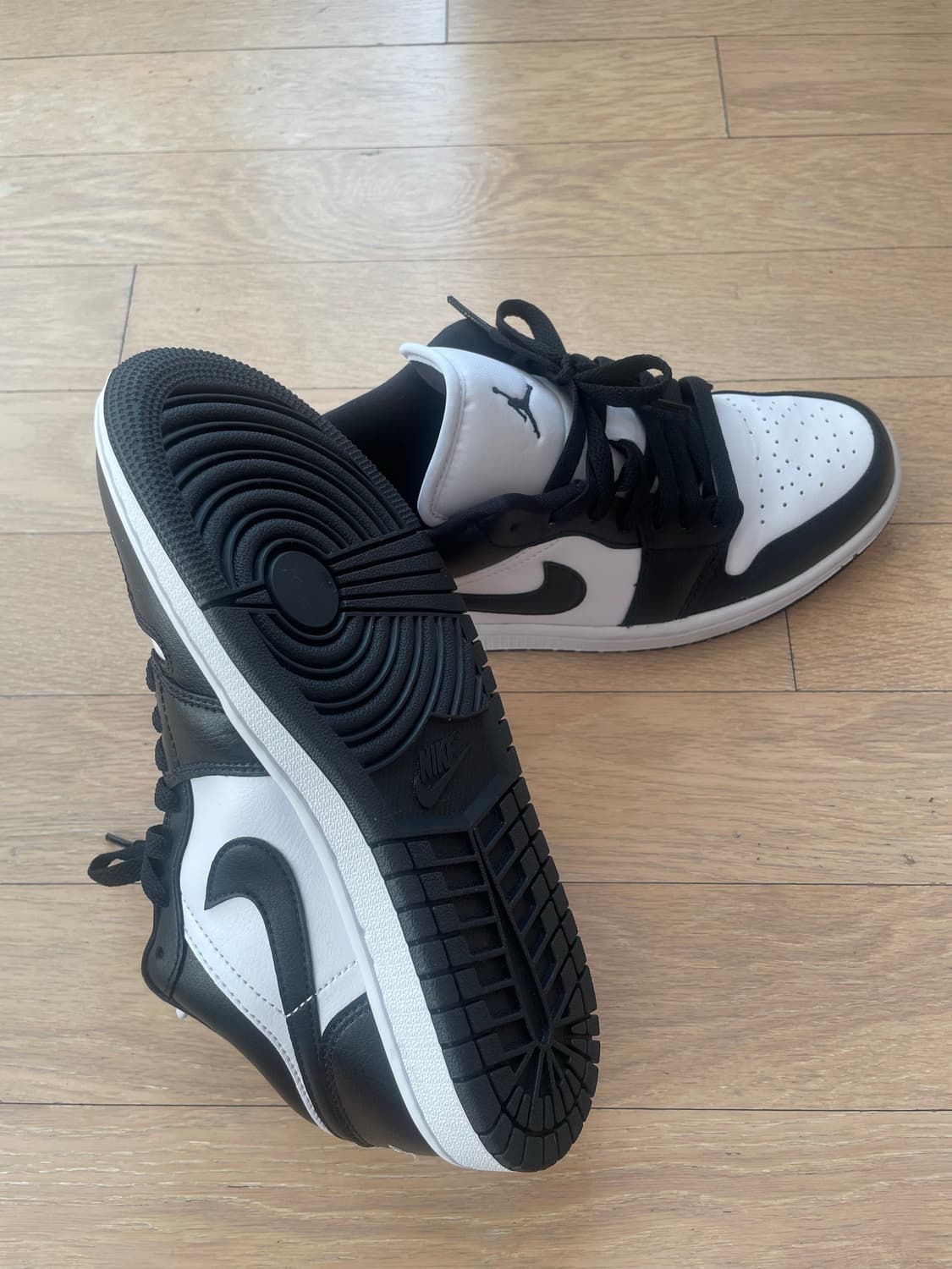 에어조던1 로우(여성 240사이즈) 상품이미지4