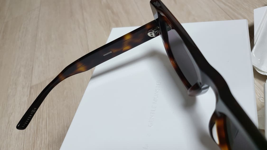 젠틀몬스터 x 마르지엘라 콜라보 mm008 새상품 호피 상품이미지4