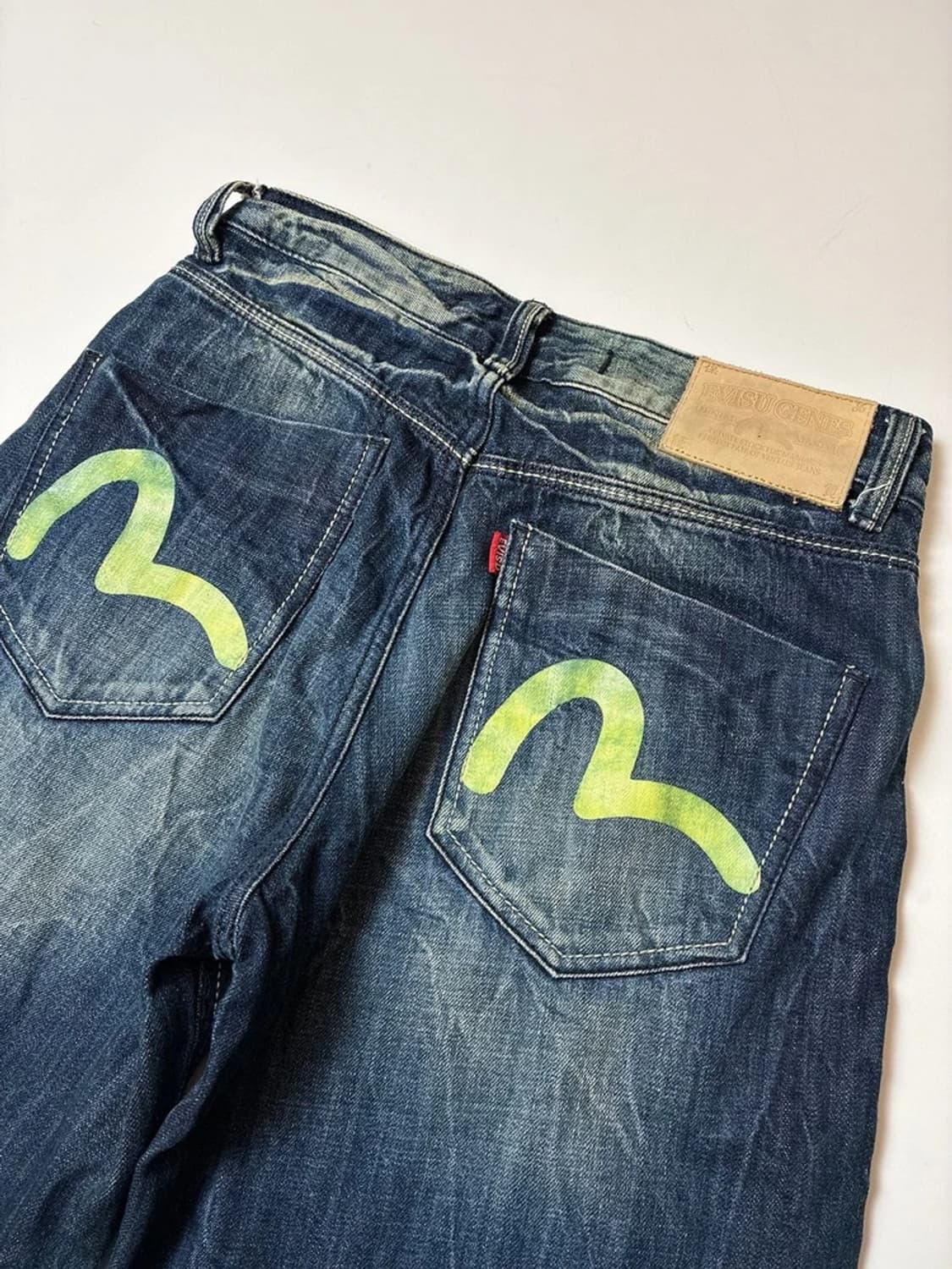 에비수 00's 샌드워싱 옐로우 브러쉬드 버뮤다 데님 쇼츠 PN8709 상품이미지2