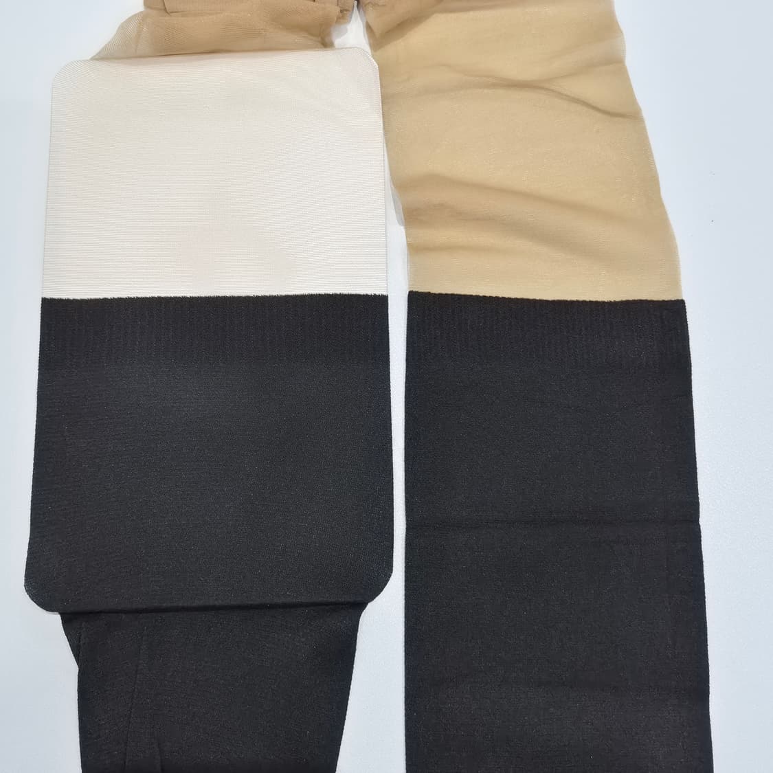 THEORIA 오버니 스타일 블랙 스킨 팬티스타킹 상품이미지3