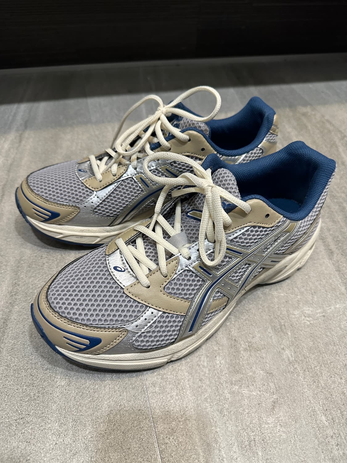 아식스 젤 1130 오이스터 그레이 퓨어 실버 280 상품이미지1