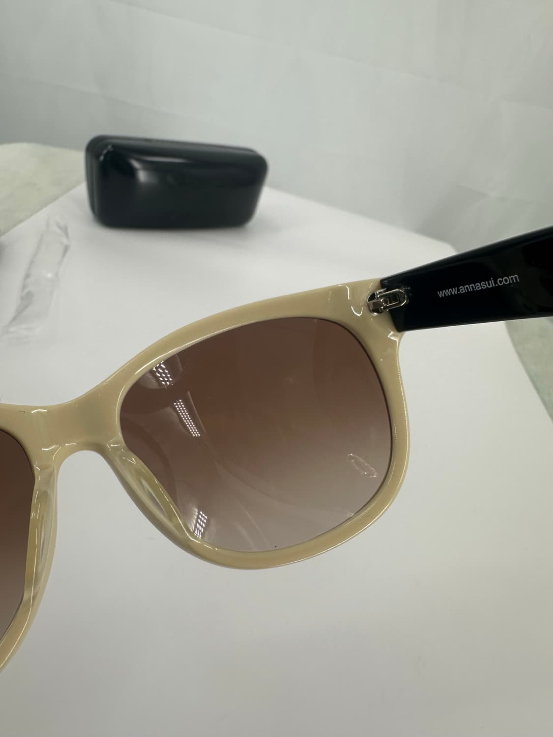 [새상품 무료배송] 정품 안나수이 Made in Italy 선글라스 상품이미지7