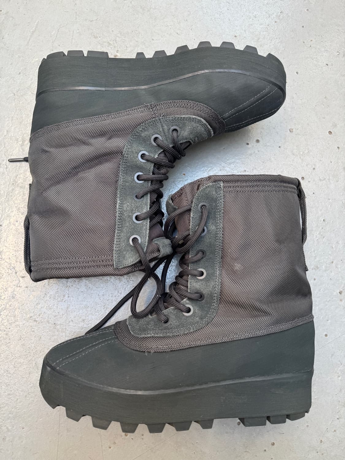 아디다스 이지 950 파이럿 블랙 OG ADIDAS YEEZY 950 P 상품이미지2