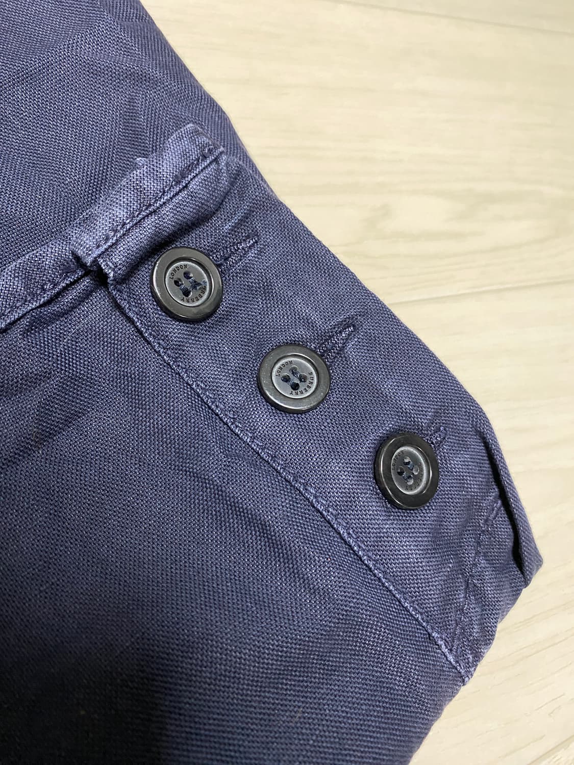 버버리 인디고 데님 자켓 상품이미지4