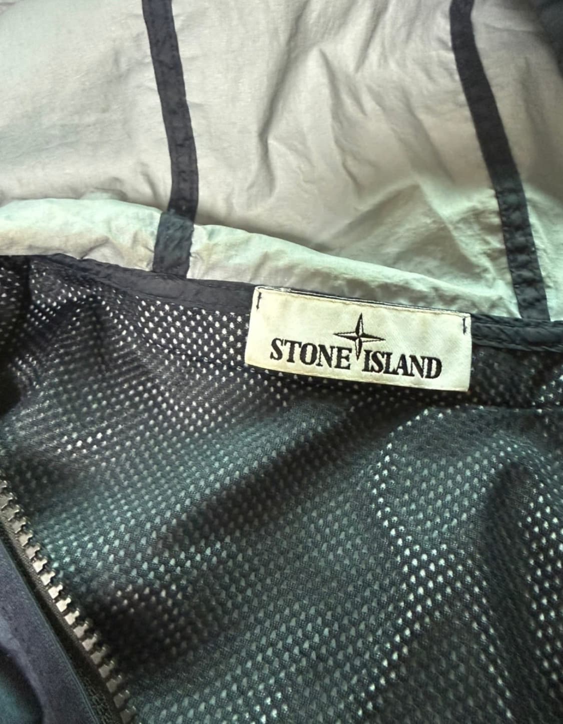 스톤아일랜드 바람막이S 상품이미지3