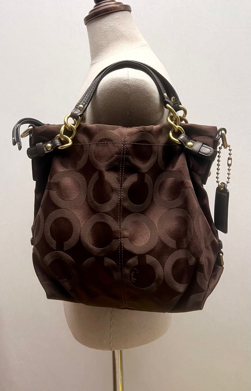 90s coach 딥 초코 브라운 코치 시그니처 자가드 숄더백 핸드백 상품이미지5