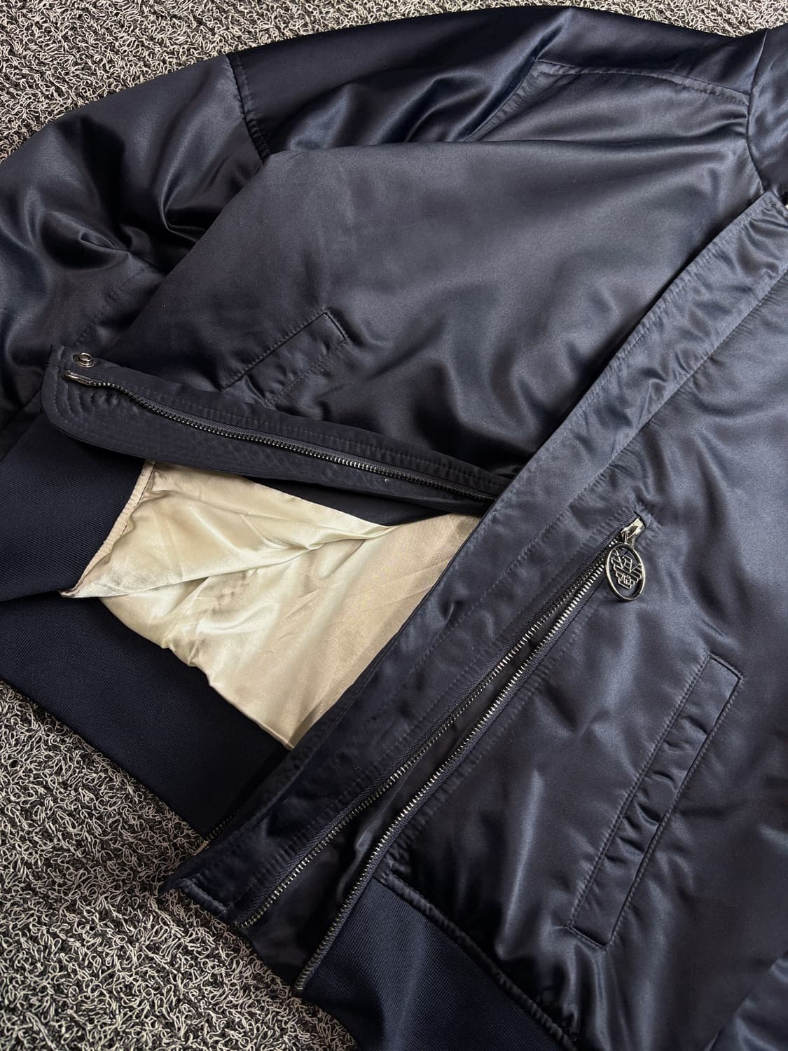 엠포리오 아르마니 빅로고 스카잔 봄버 자켓 3686 상품이미지3