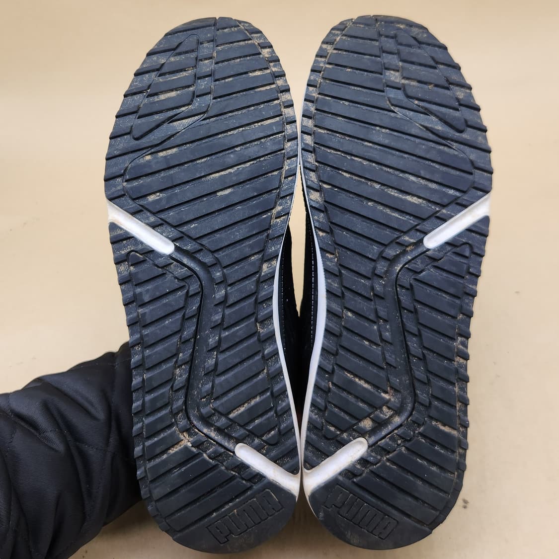 푸마 피씨러너 남성운동화 290 상품이미지3