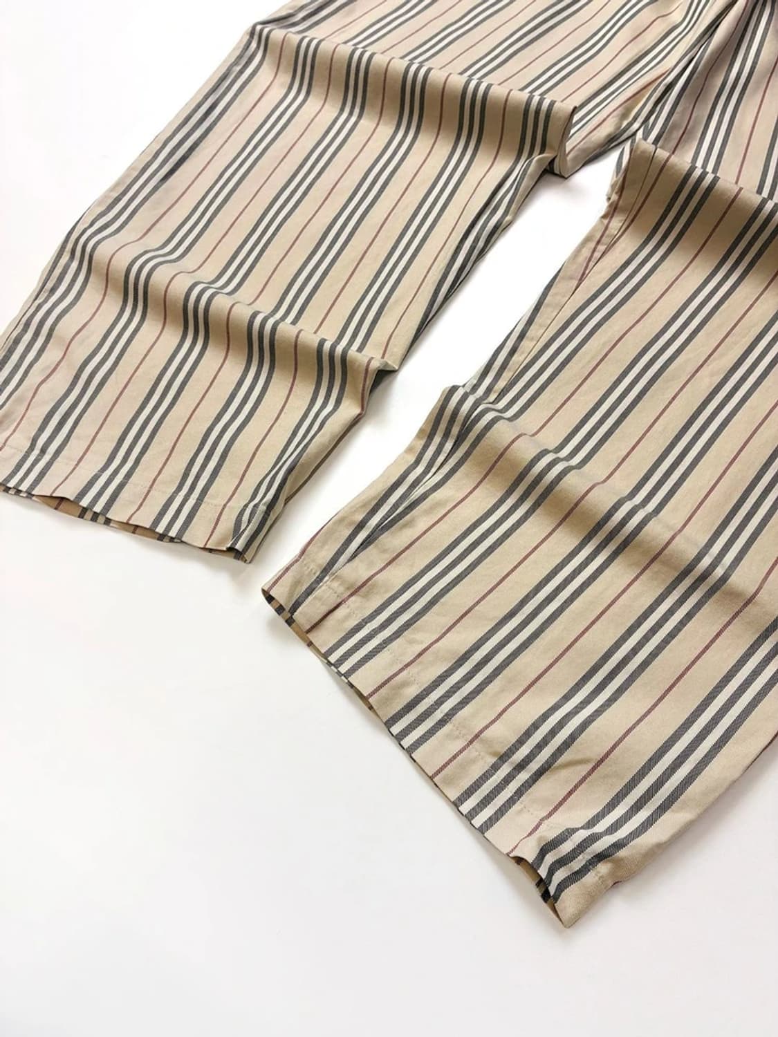 버버리 00s 런던 스트라이프 슬립 팬츠 PN5026 상품이미지3