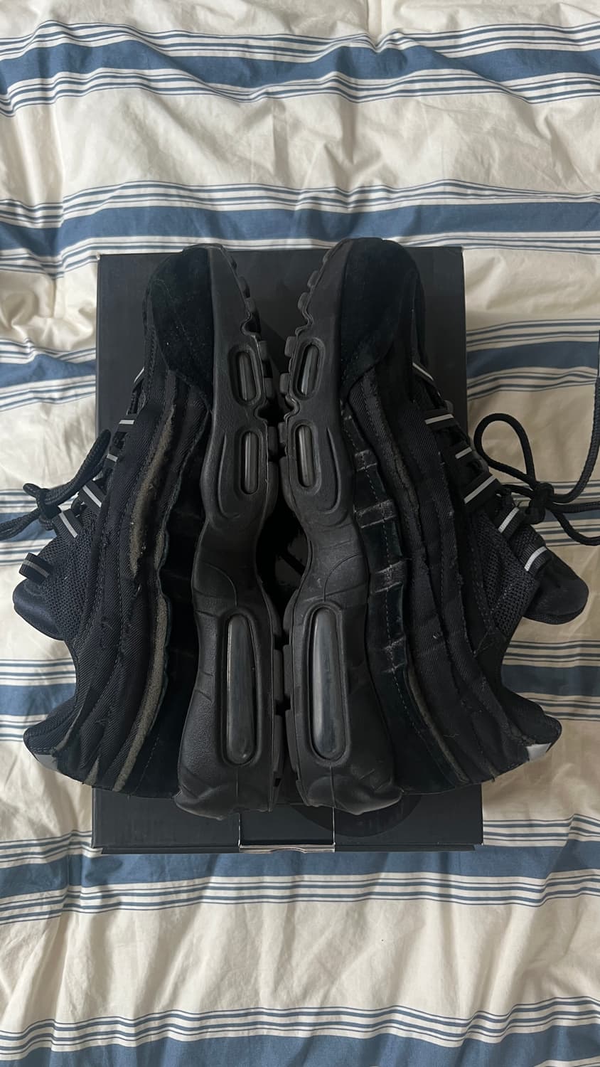 [260] 나이키 꼼데가르송 옴므 플러스 에어맥스 95 블랙 상품이미지6