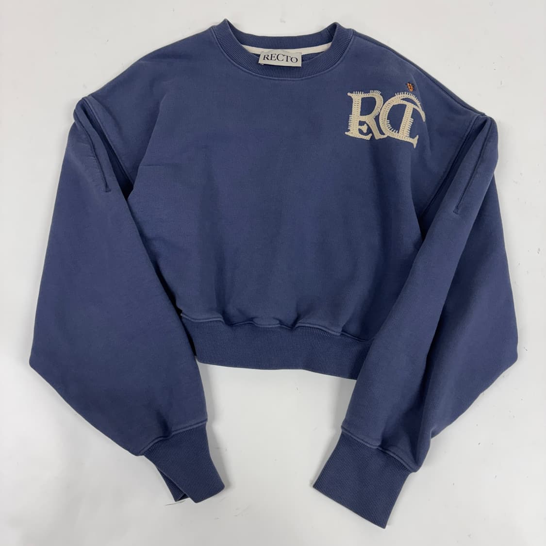 렉토 크롭 맨투맨 상품이미지3