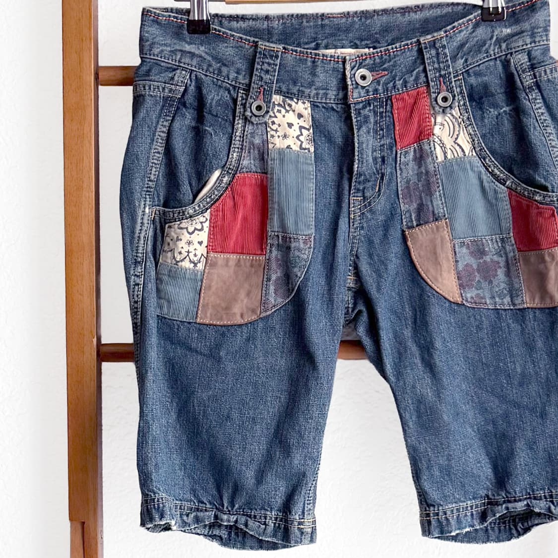 컬러 패치 포켓 데님 하프팬츠 상품이미지3