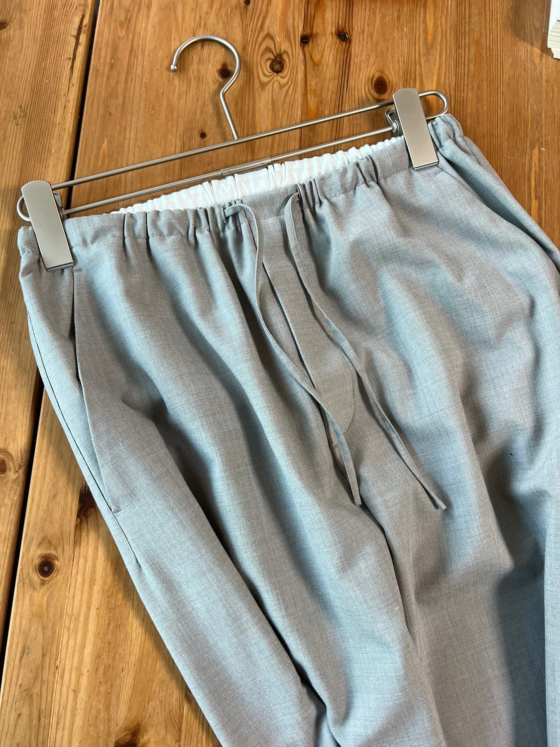 아모멘토 25SS울 밴딩 팬츠 베이지 (M) 상품이미지3