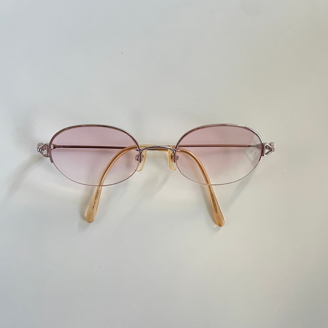 꾸레쥬 핑크 그라데이션 안경 상품이미지1