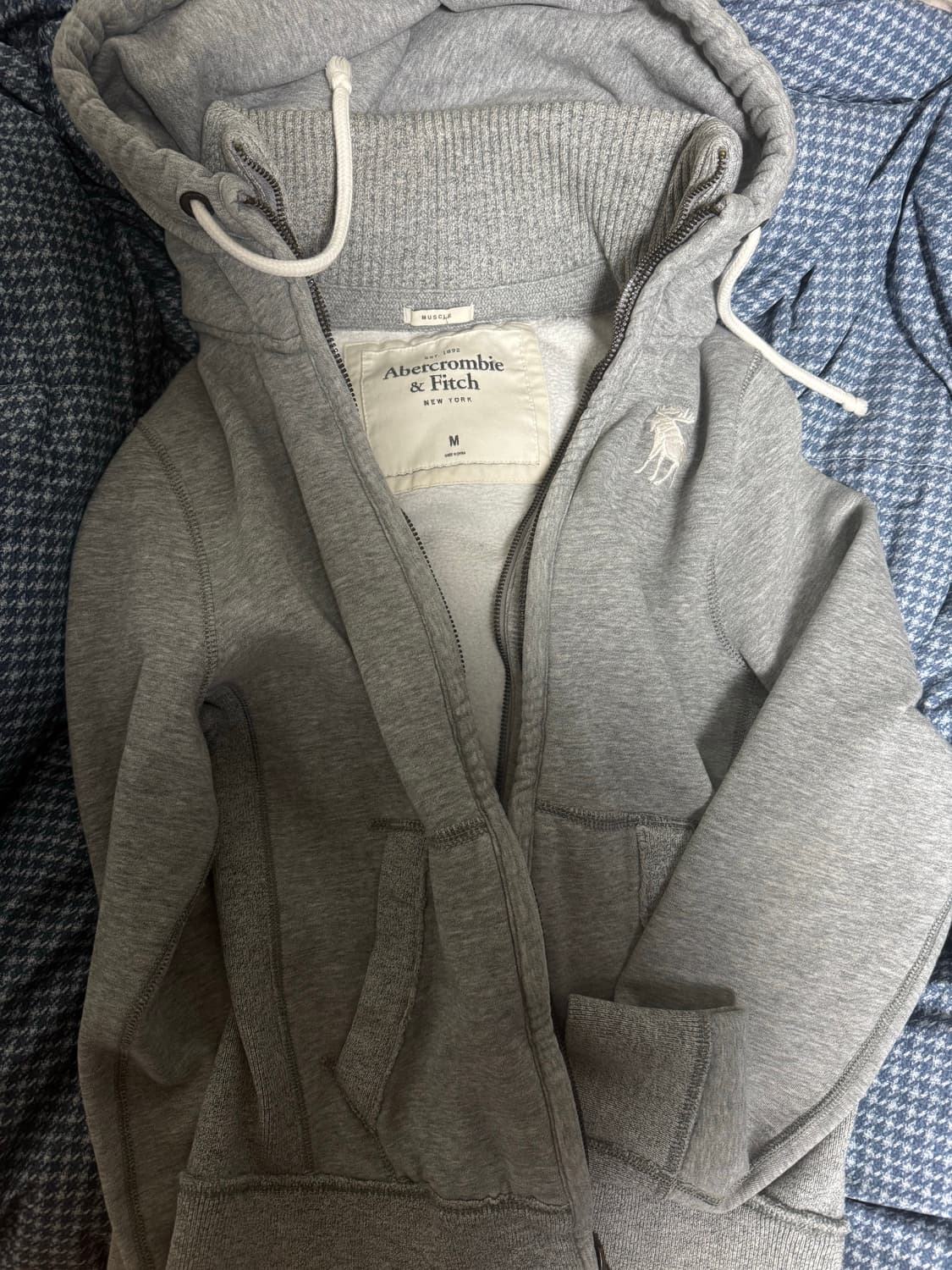 아베크롬비 로고 머슬핏 후드집업 상품이미지3