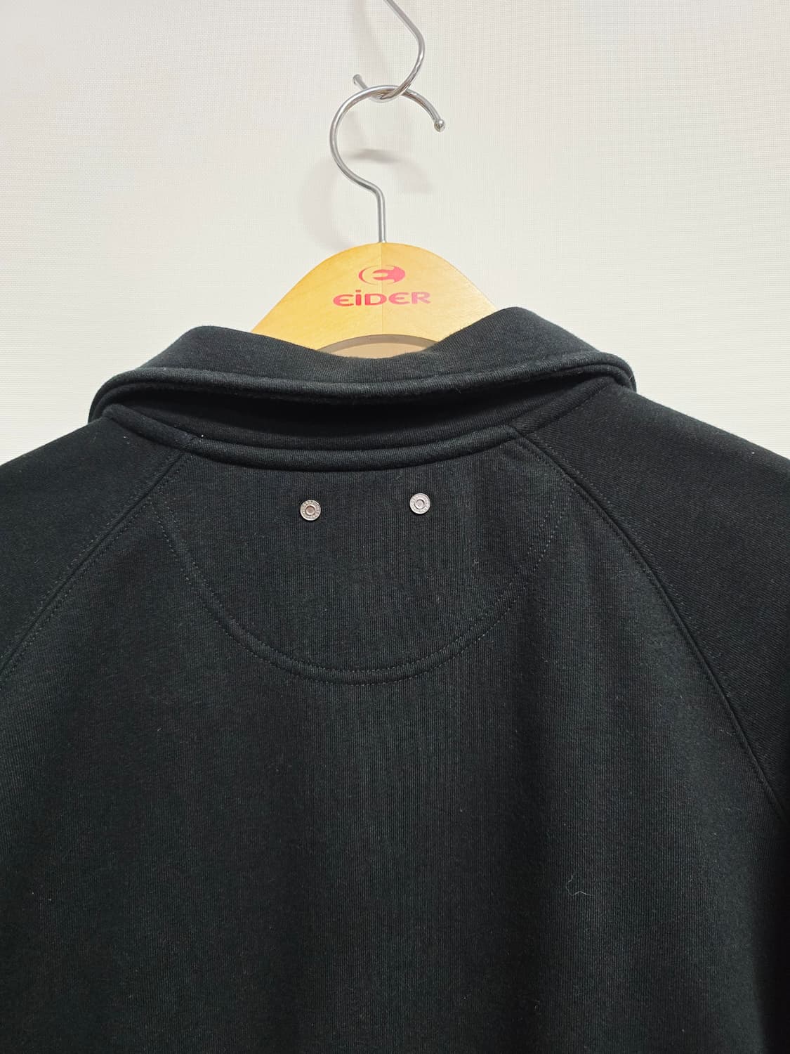 일꼬르소 카라넥 블랙 맨투맨 티셔츠 상품이미지6