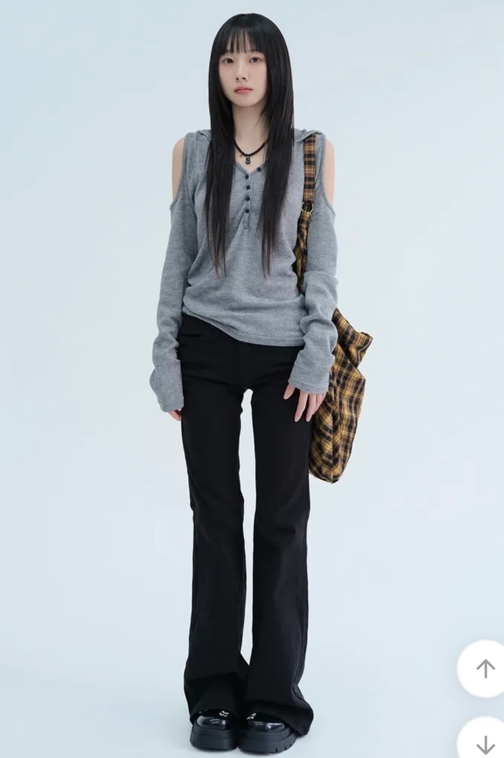 새상품) 틸데서울 가먼츠 숄더 울 니트 후드 상품이미지4