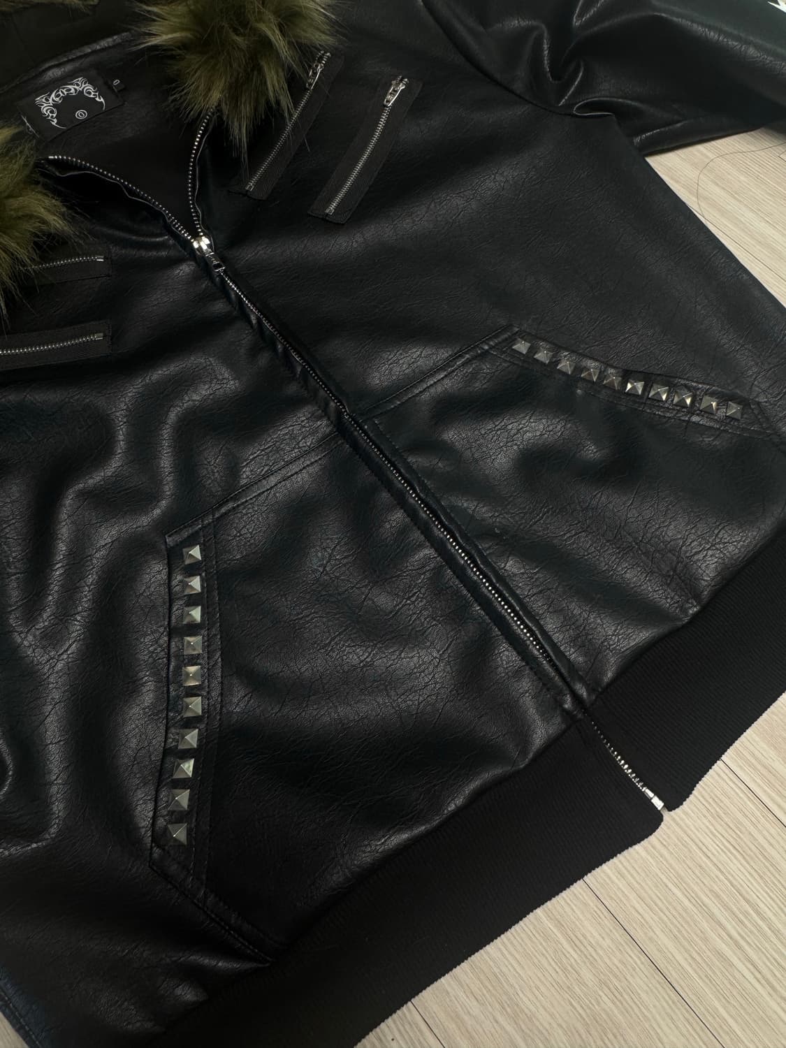 UCANTBELIKEME etachable Fur Jacket 상품이미지3