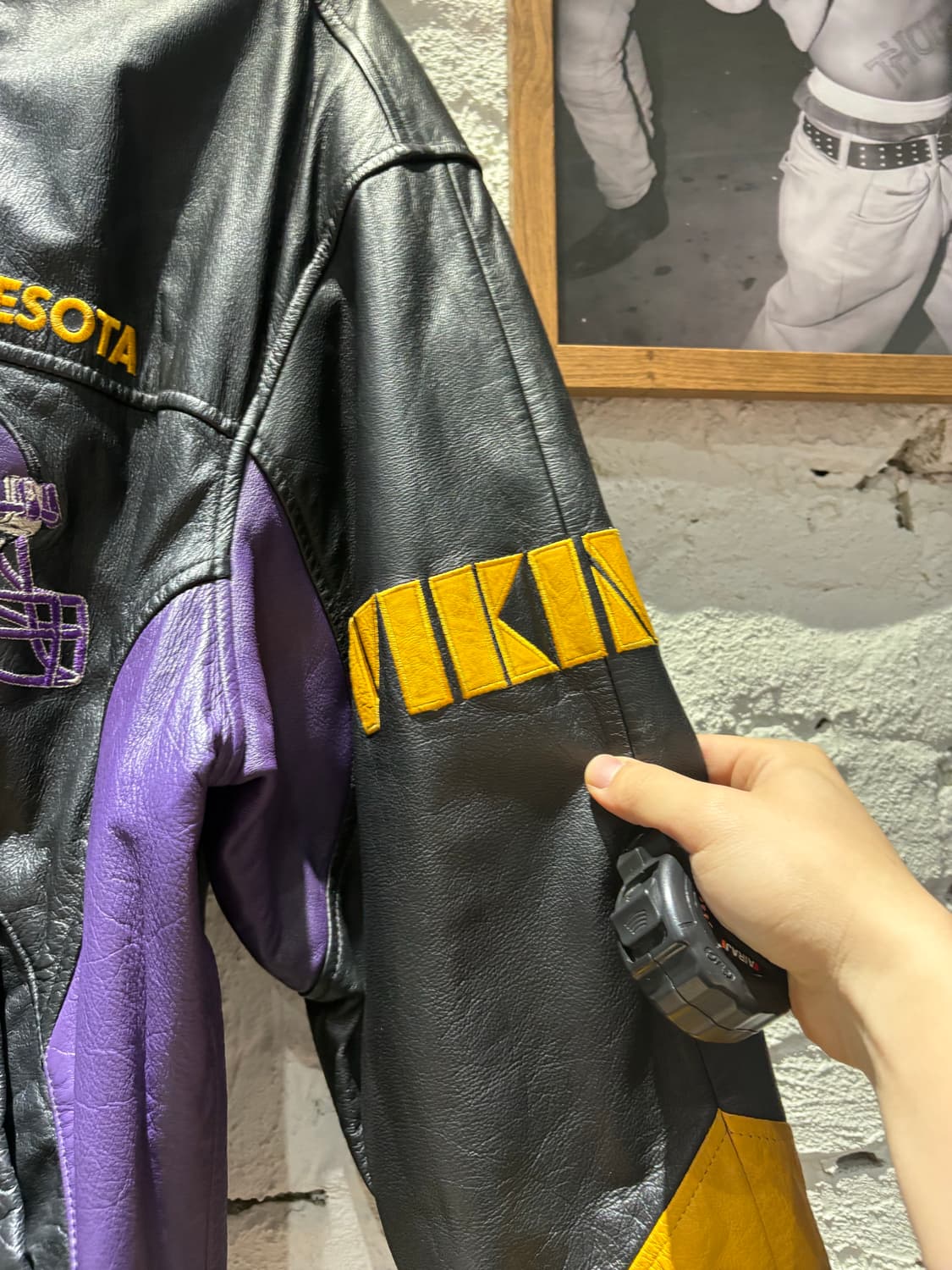 G-III NFL 미네소타 바이킹스 가죽 바시티 자켓 상품이미지5