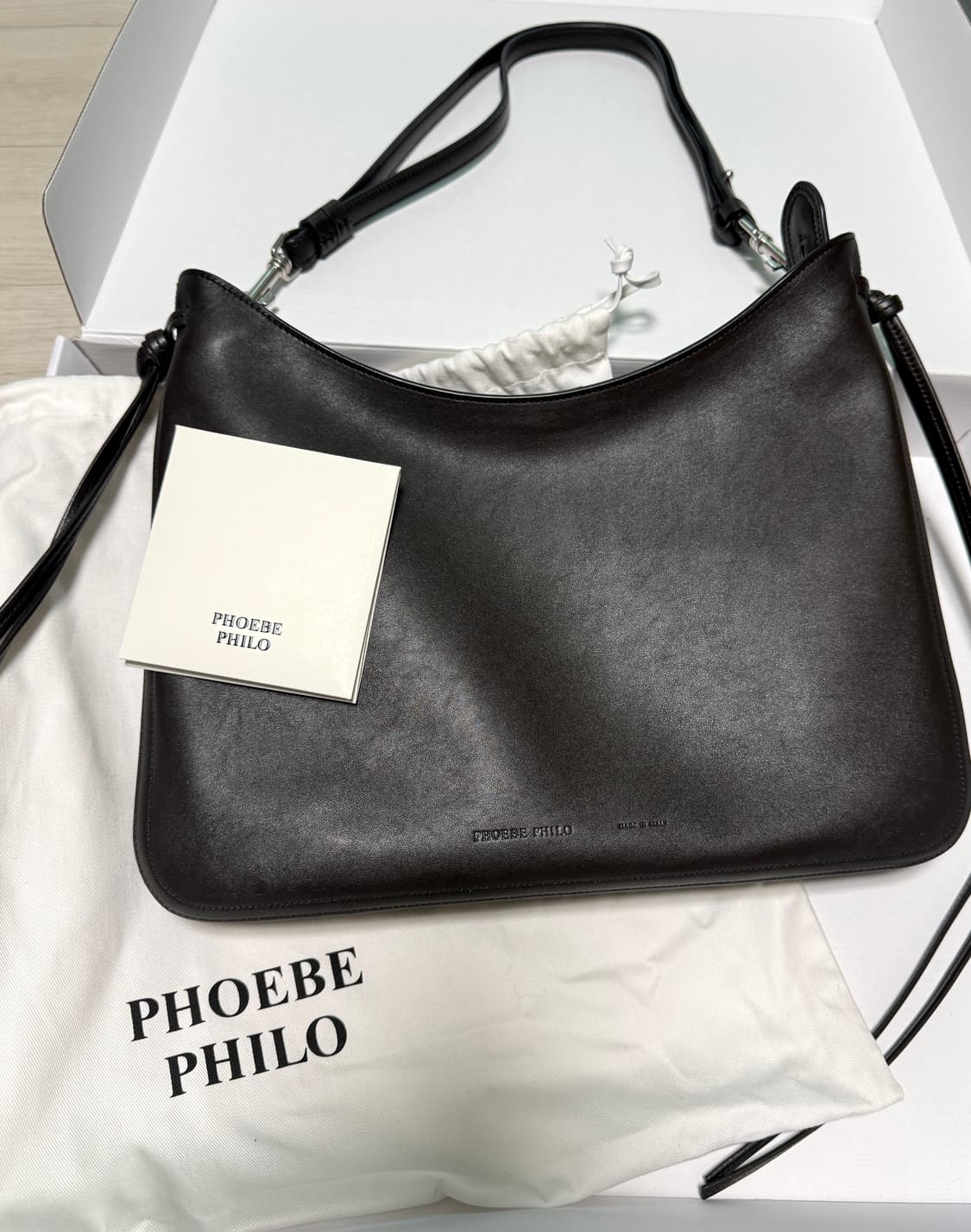 피비파일로 긱백! 얼바닉30 르메르 셀린느 토템 lfm 더로우 프라다 상품이미지6