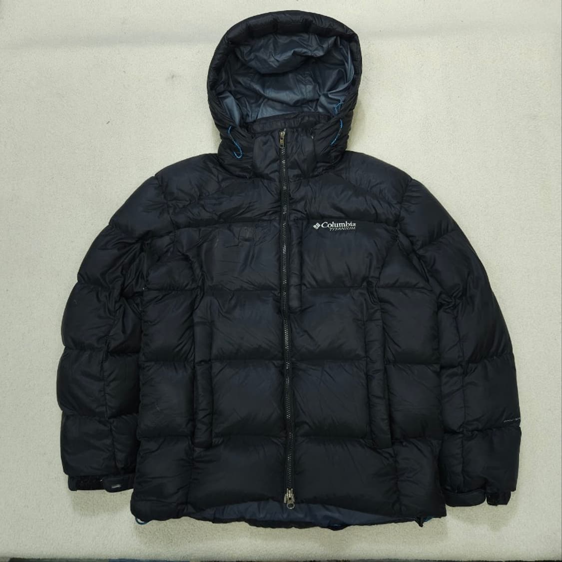 컬럼비아 티타늄 후드 패딩 M 상품이미지1