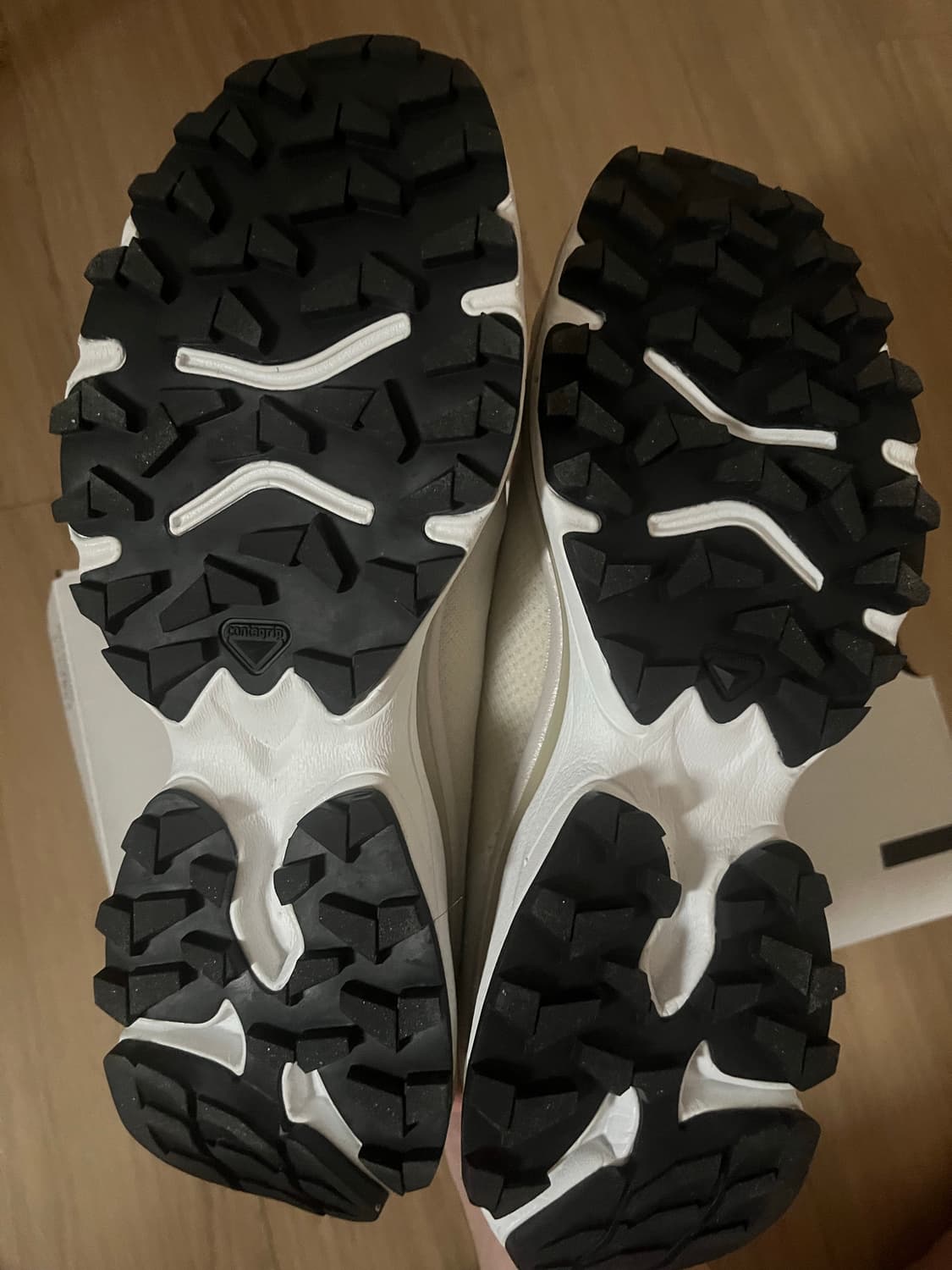 살로몬 x 마르지엘라 mm6 xt4 뮬 화이트 그린 헤이즈 270 상품이미지3