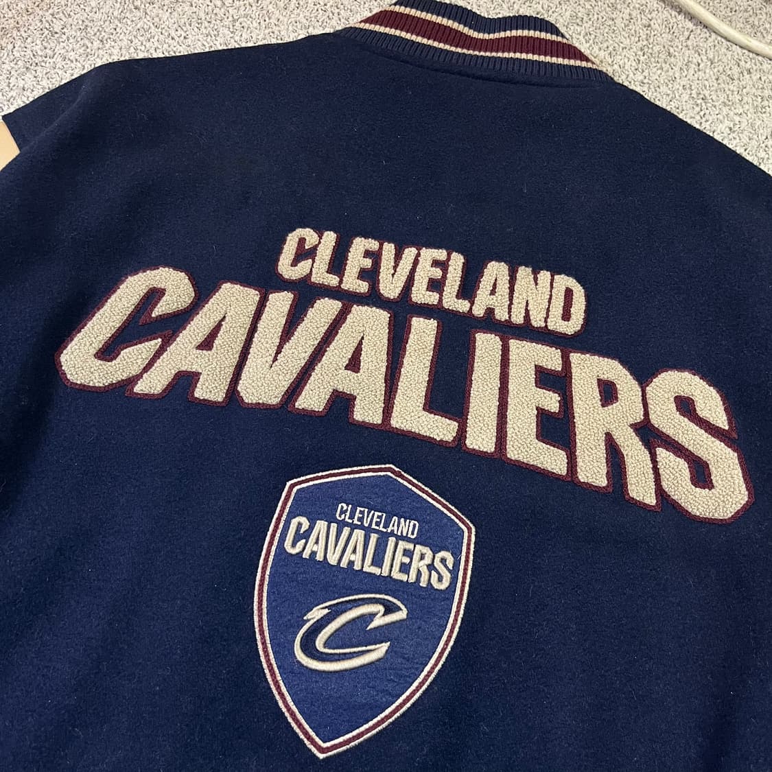 NBA 클리블랜드 캐벌리어스 바시티 자켓 상품이미지3