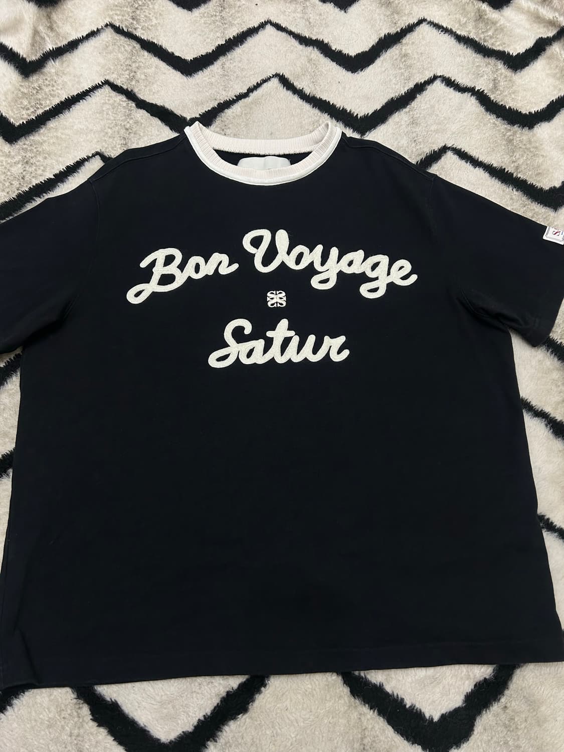 [XL]세터 자수 보야지 반팔/블랙 상품이미지3