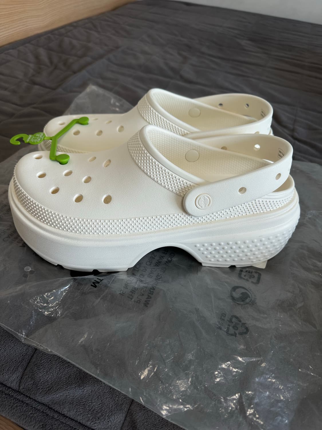 [290/새상품] 크록스 스톰프 클로그 화이트 상품이미지1