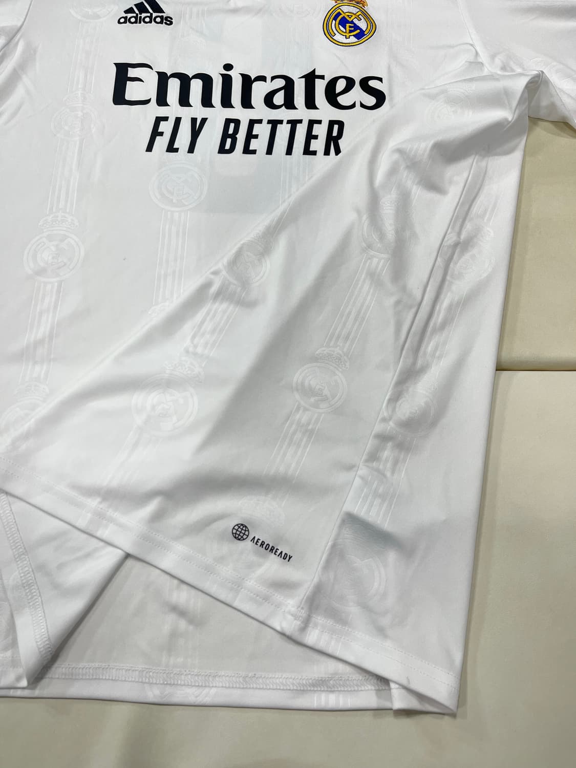 아디다스 22-23 레알 마드리드 CF 홈 토니 크로스 상품이미지6