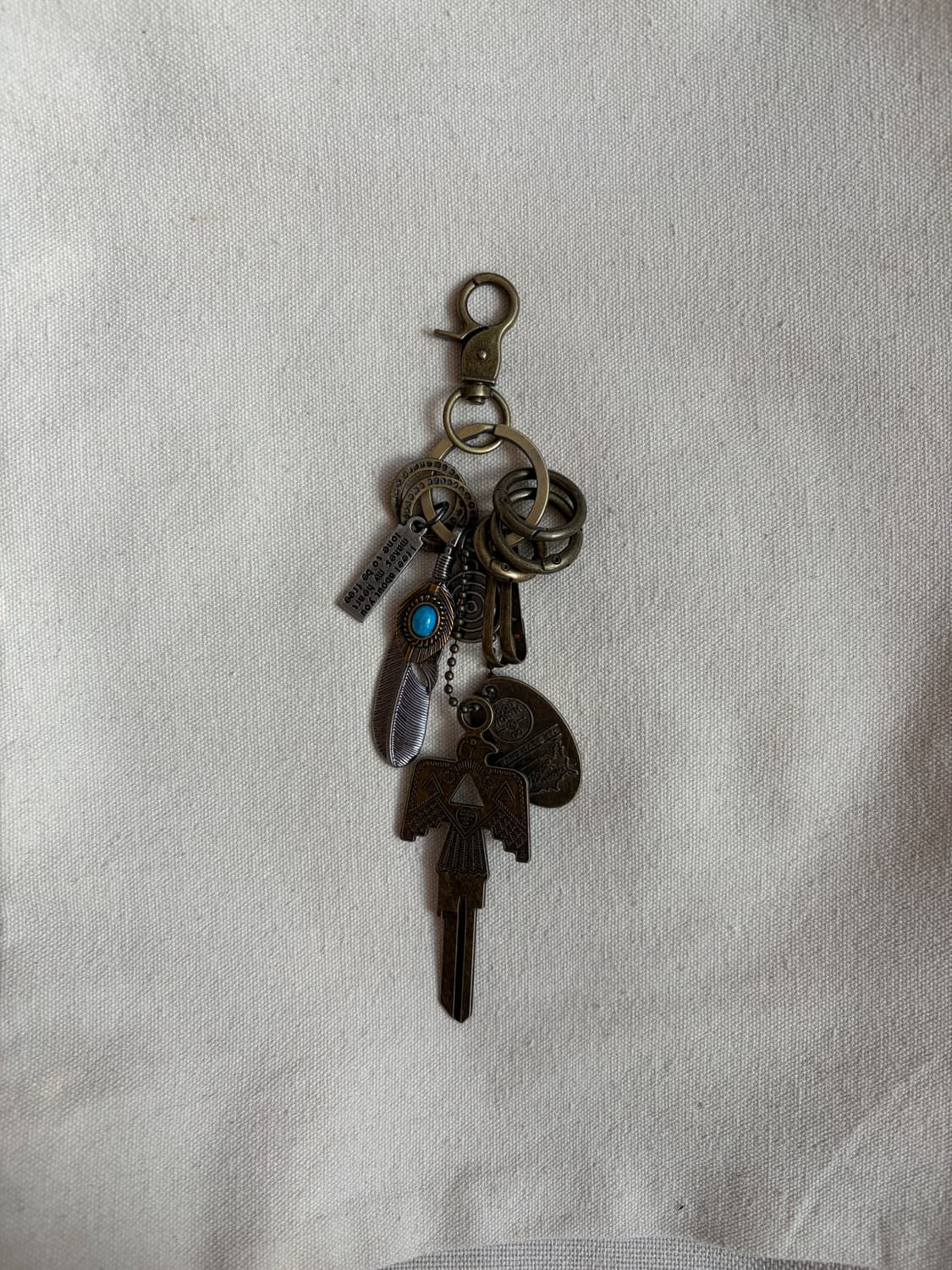 Quiet Blue Feather Keyring 상품이미지1