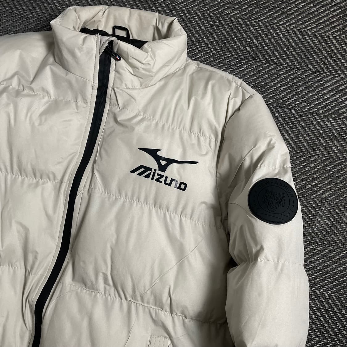 미즈노 빅로고 다운 푸퍼 패딩 점퍼o 4460 상품이미지2