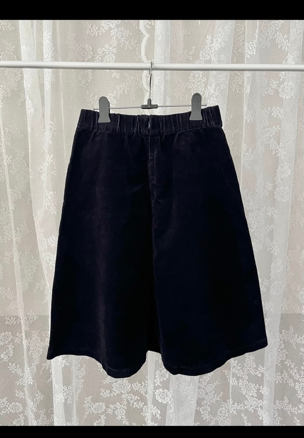 유니클로 네이비 코듀로이 미디스커트 상품이미지2