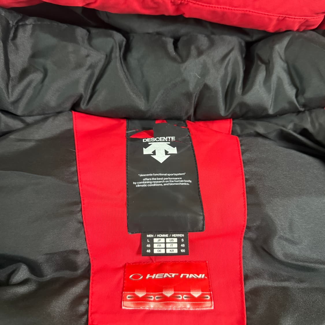 데상트 스위스 스키팀 패딩 레드 덕다운 L 상품이미지7