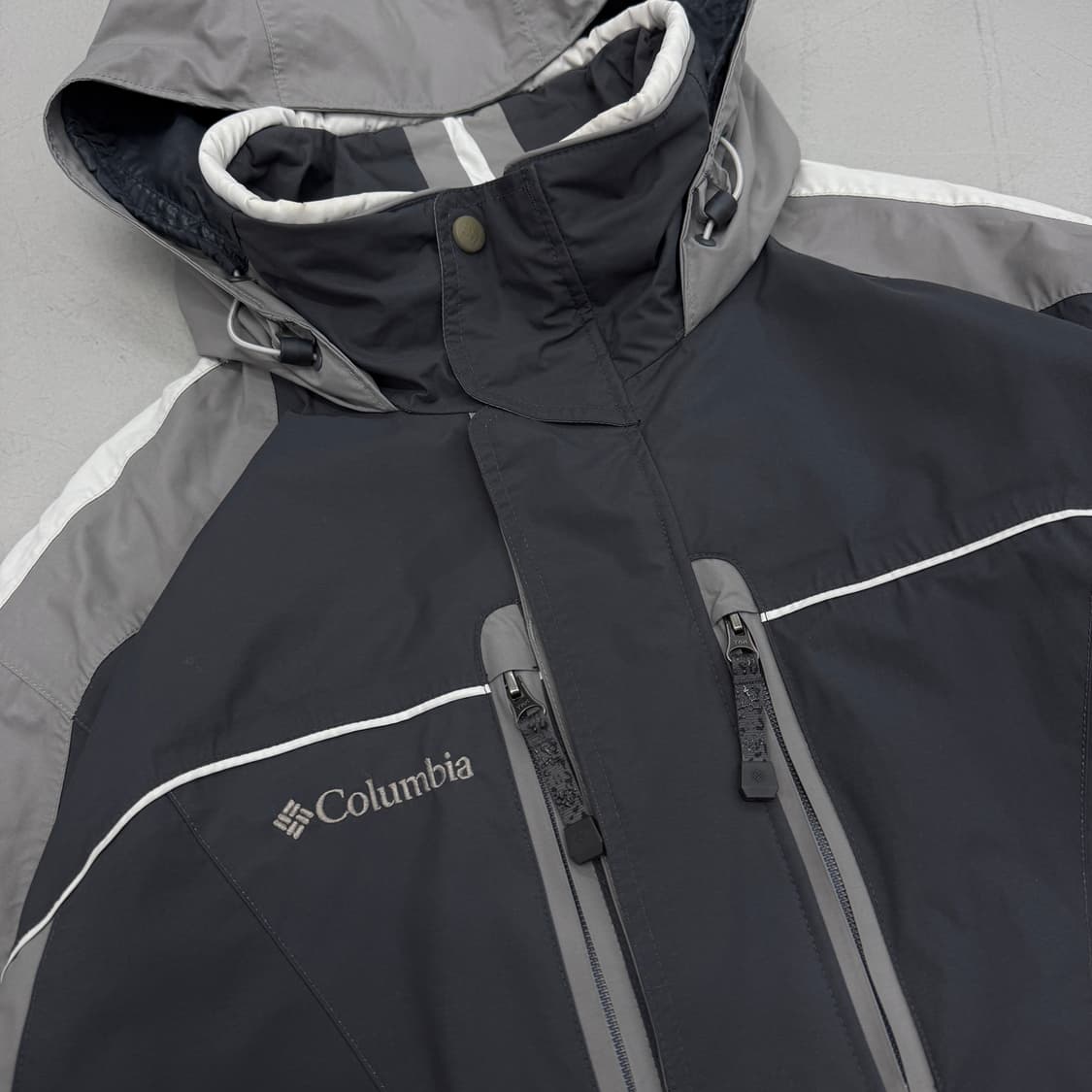 컬럼비아 고프코어 배색 마운틴 바람막이 자켓 상품이미지3