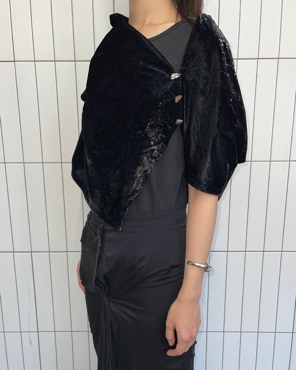 리츠코 시라하마 벨벳 비대칭 버튼 가디건 탑 상품이미지2