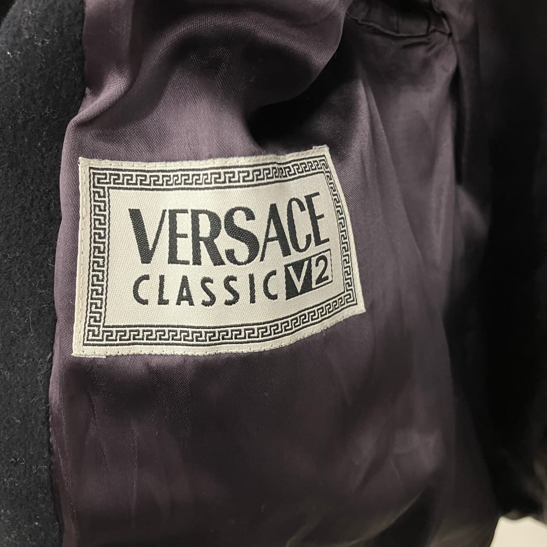 베르사체 블랙 울 캐시미어 더블 브레스티드 코트  상품이미지3