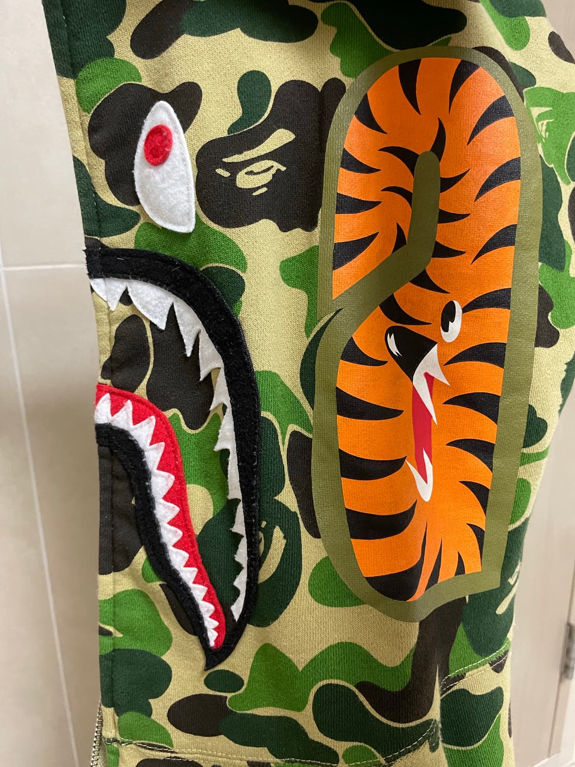 베이프 샤크 후드집업 카모 L 상품이미지10