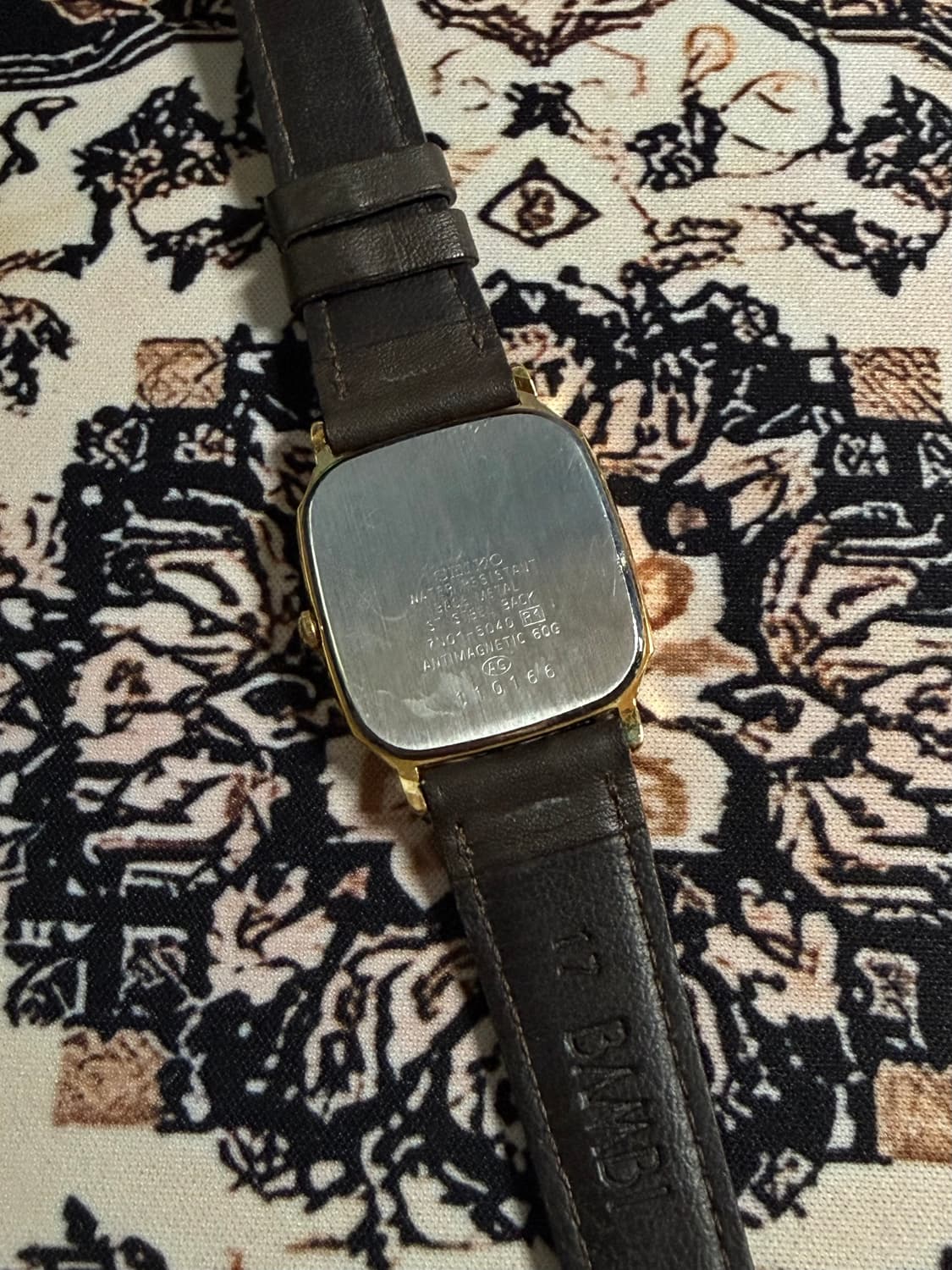 SEIKO 빈티지 쿼츠 시계 상품이미지5