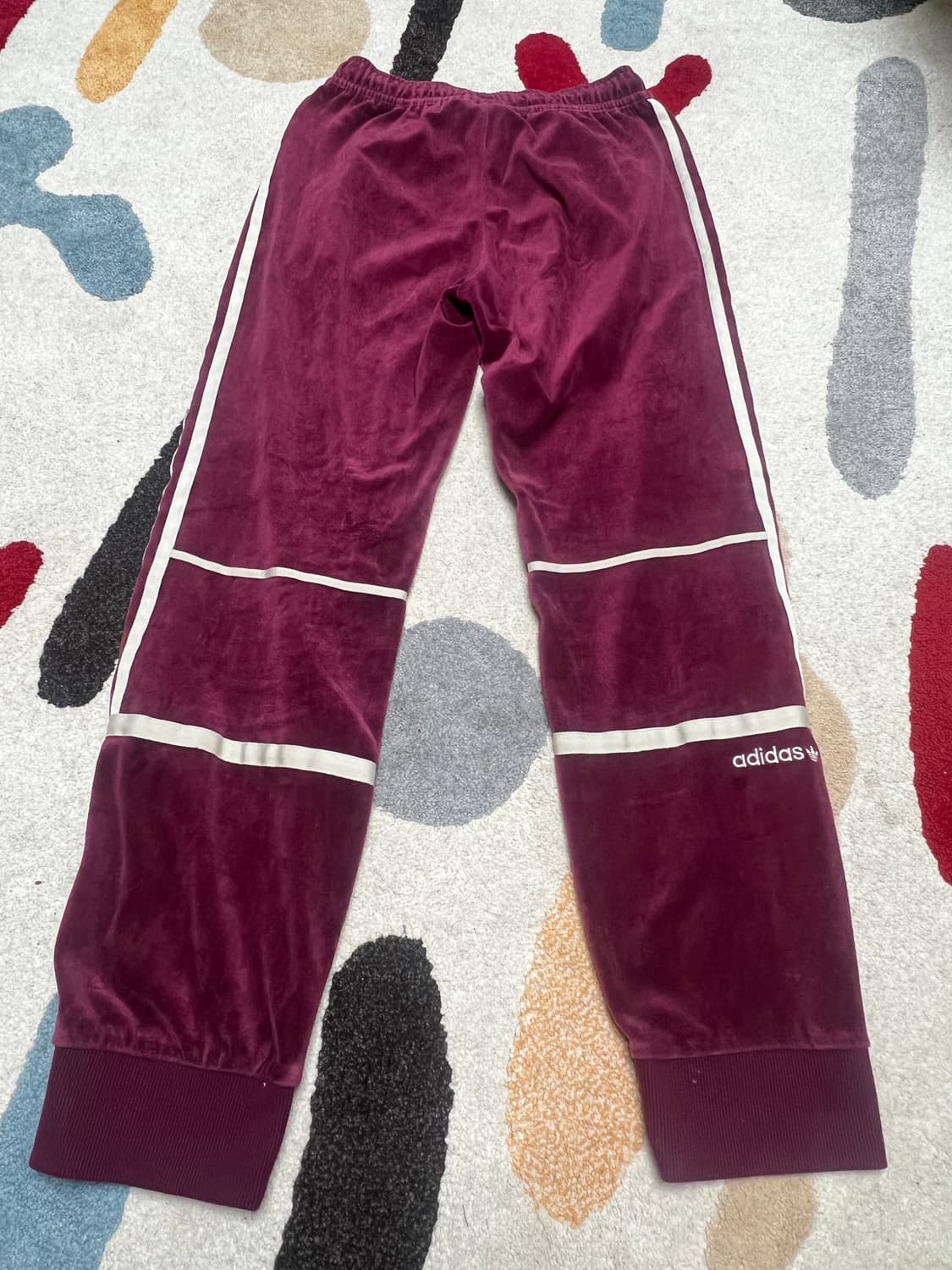 아디다스 벨루어 벨벳 트레이닝 팬츠 버건디 상품이미지2
