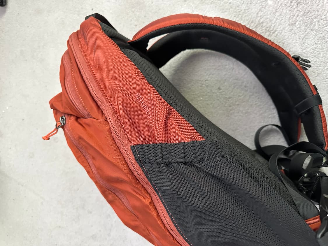 아크테릭스 맨스티 16L 백팩 정품 상품이미지4