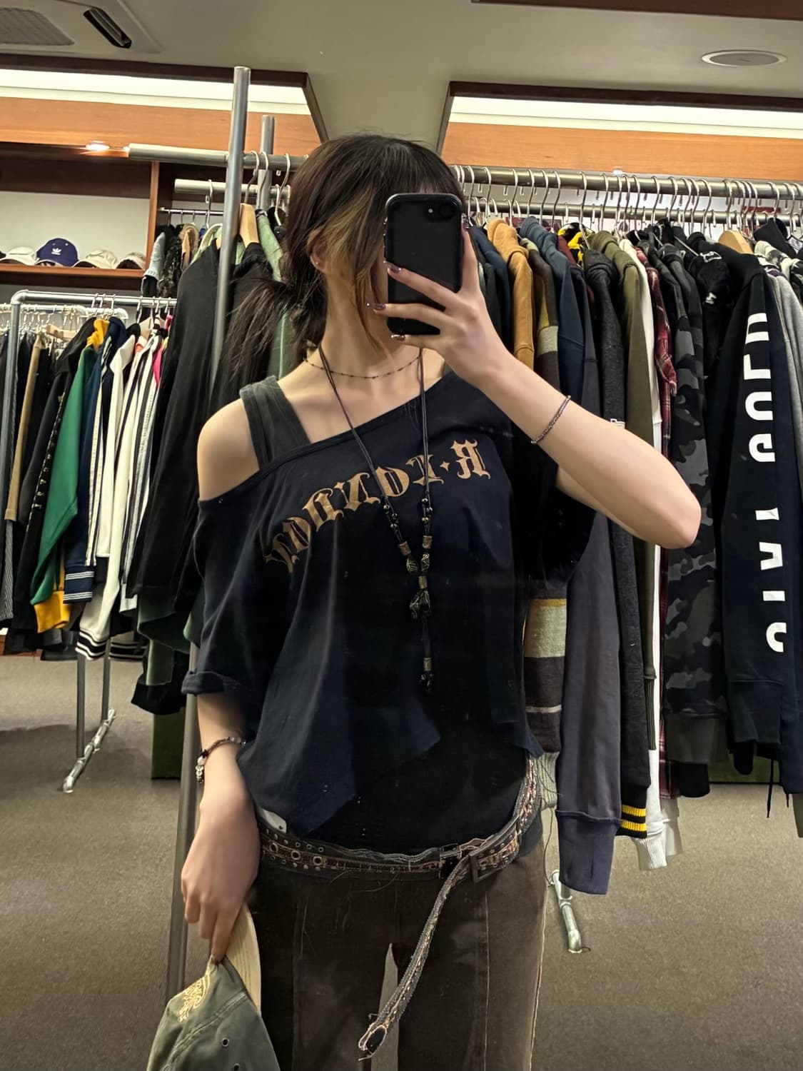 XS)Japanese vintage 여성 레터링 오프숄더 숏 슬리브 상품이미지1