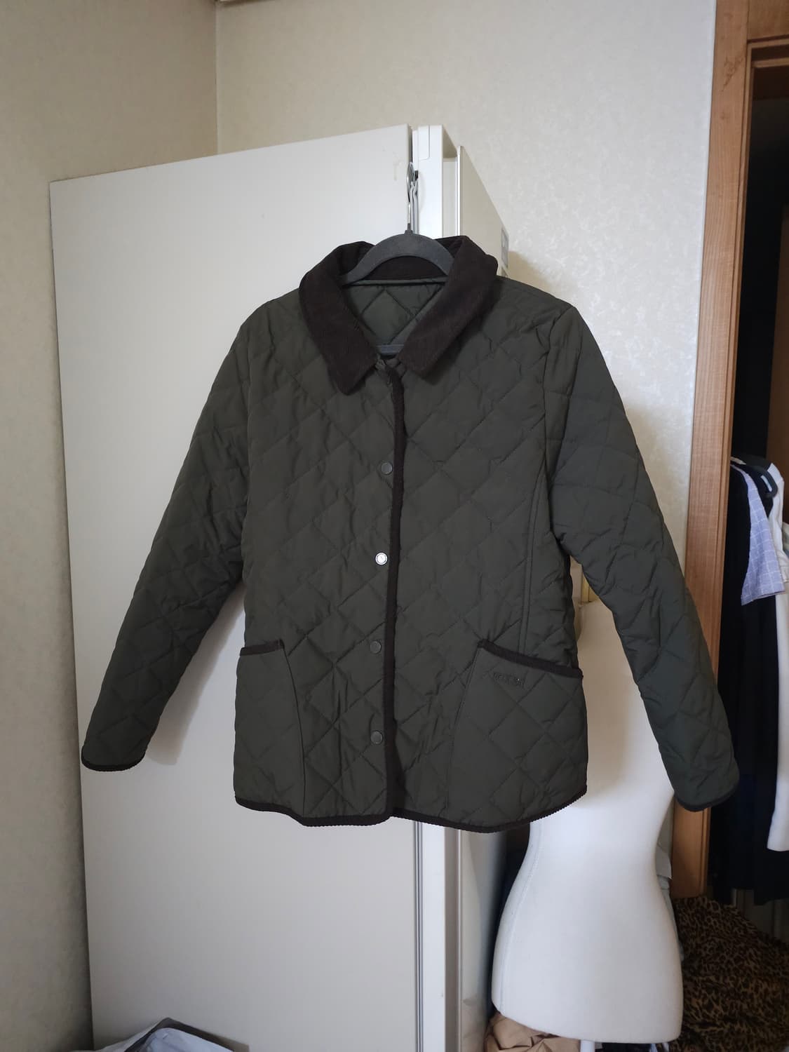 릴리젼 퀼팅 자켓 여성용 올리브 상품이미지1